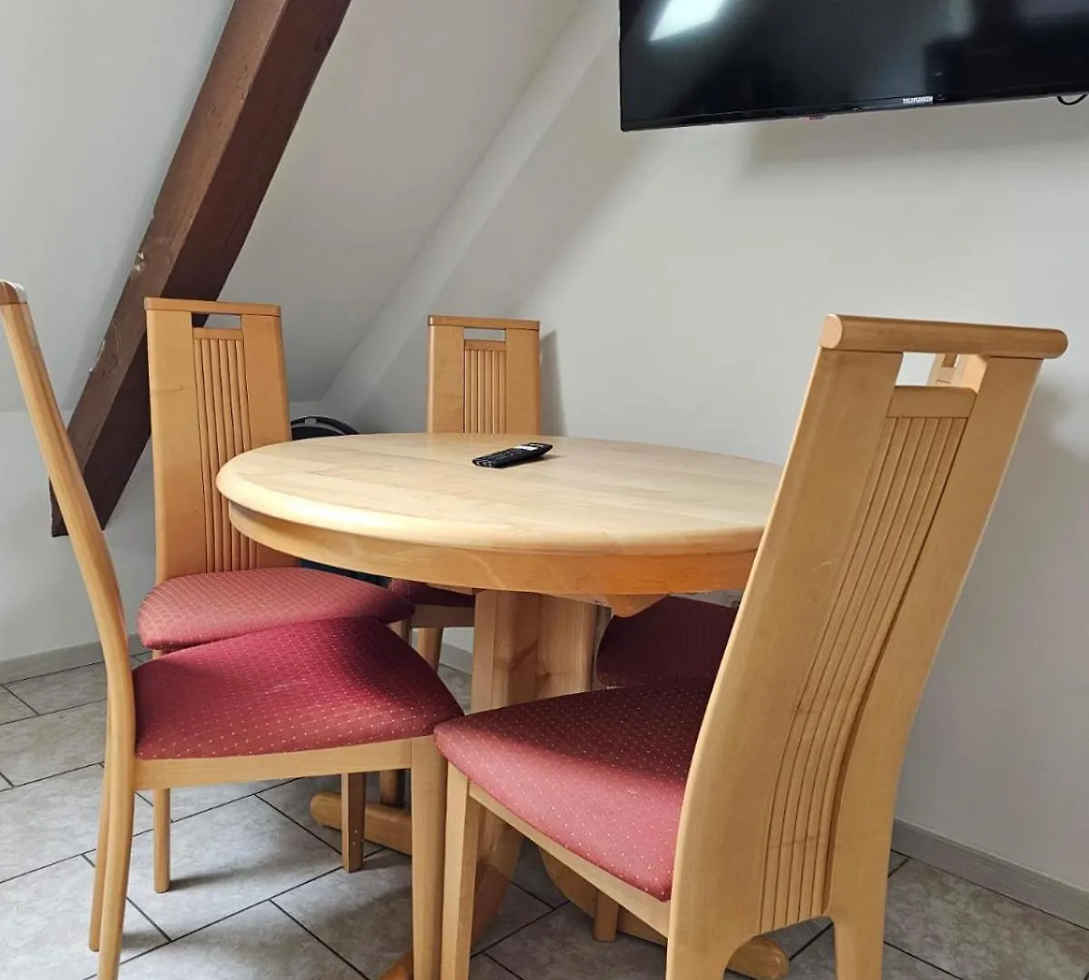 Stayinn Moeckern - 1 Studio Apartment Fuer 3 Personen -1Zimmer Mit Schlafsofa Und Doppelbett-Kein Zweites Zimmer Leipzig